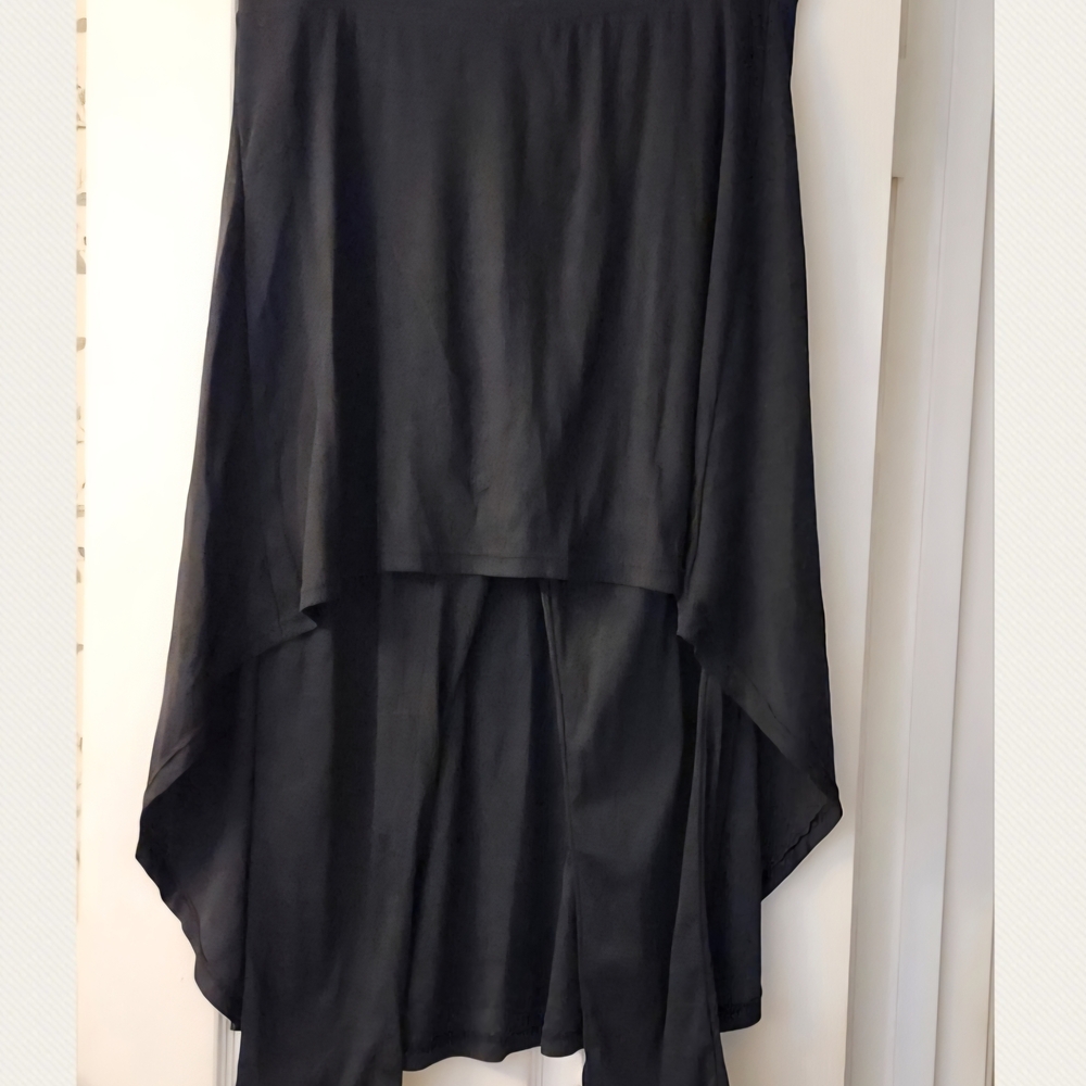 Women's Leggings with Attached High-Low Skirt